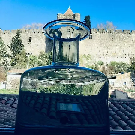Au Puits De La Cite Casa de Férias